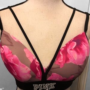 Victorias Secret PINK Ultimate Lined Sports Bra